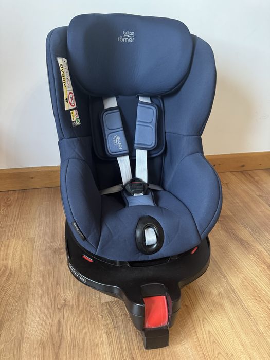 Автокрісло Britax Romer Dualfix M i Size