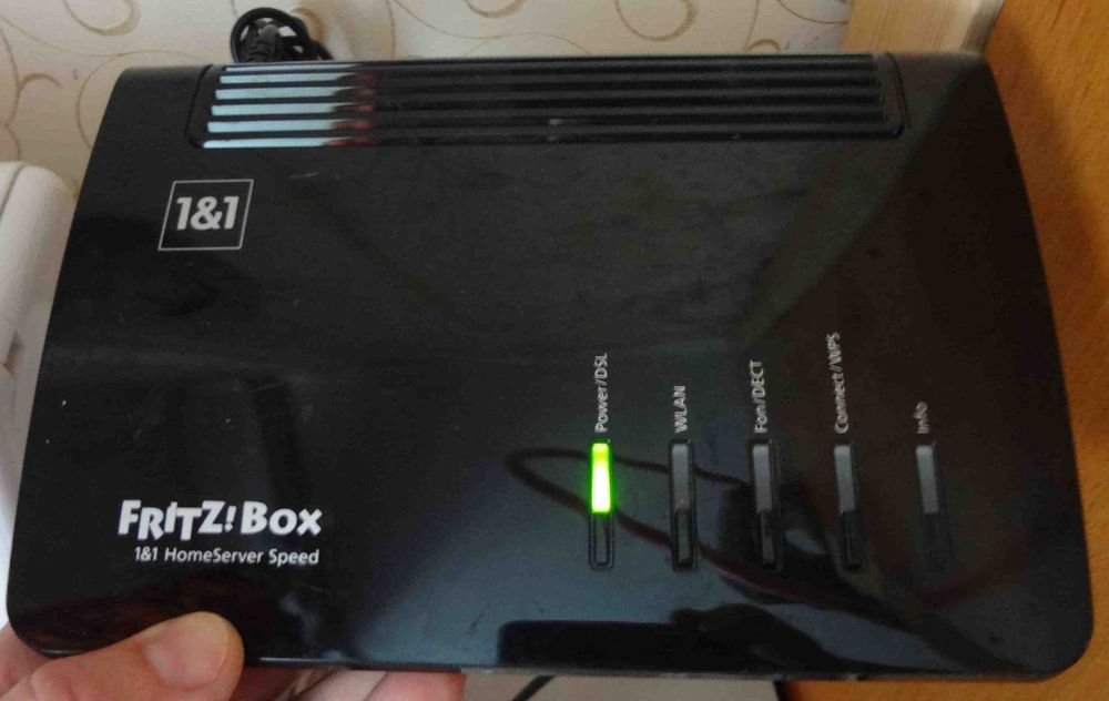 Wi-Fi 6 (WLAN AX) модем Fritz!Box 7530