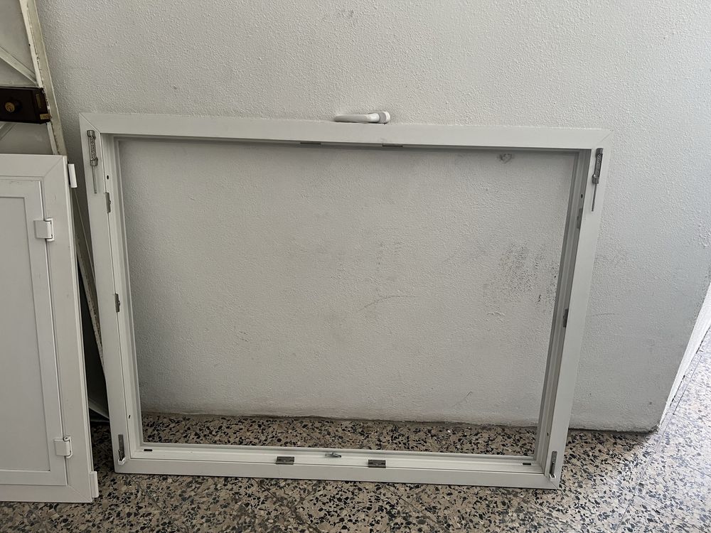 Janelas de PVC com portadas