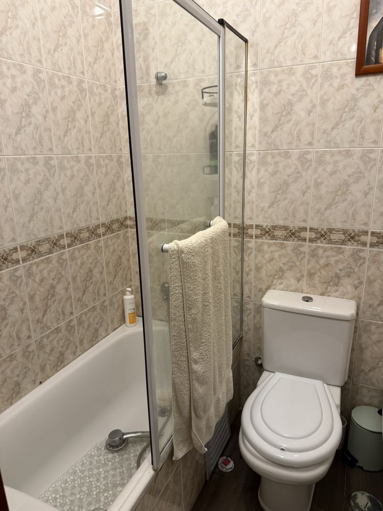 Apartamento T3 transformado em T2 Zona Calma Feijó