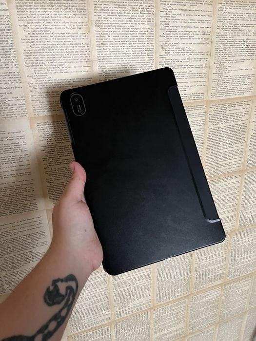 планшет Acer Iconia Tab 10 на 128ГБ