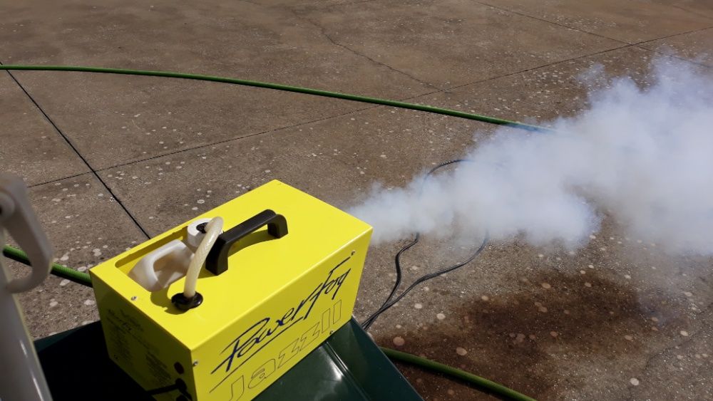 Máquina de Fumo PowerFog Jazz ll + Líquido