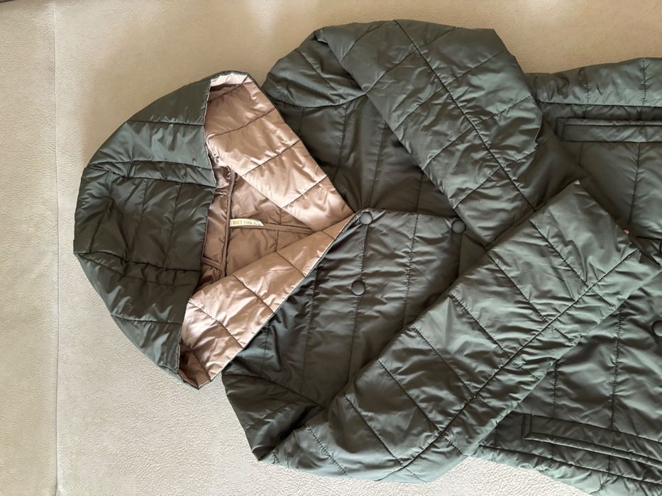 Плащ жіночий.Розмір 48-50 укораїнський.