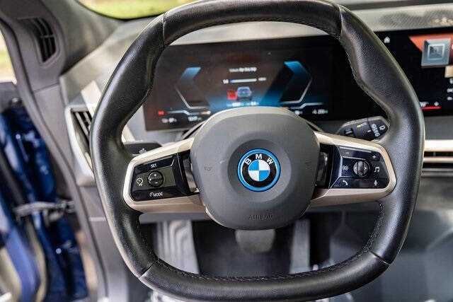 2022 BMW iX X-drive