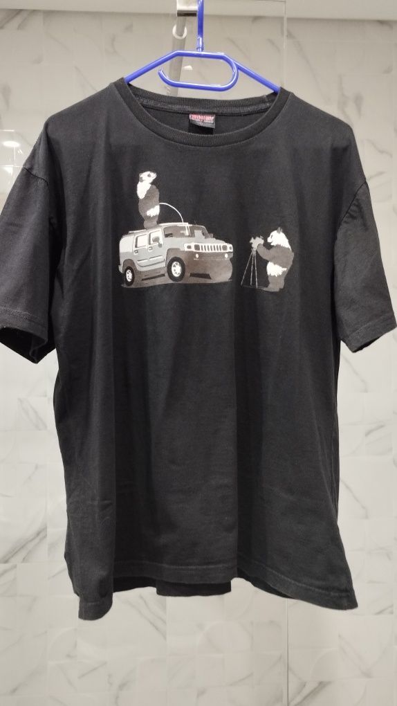 T-shirt top talvez única...