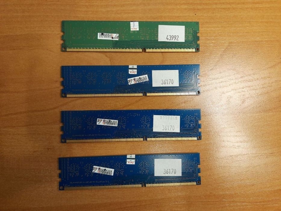 ОЗУ Hynix DDR3 2Gb 1333MHz PC3-10600U 1R8 CL9