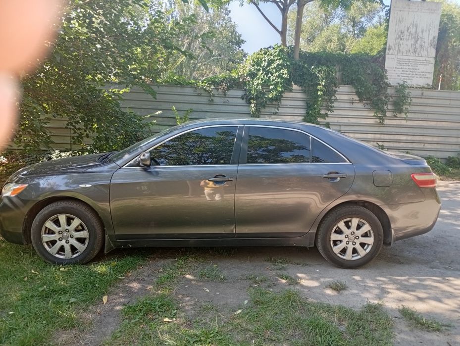 TOYOTA Camry40 продам