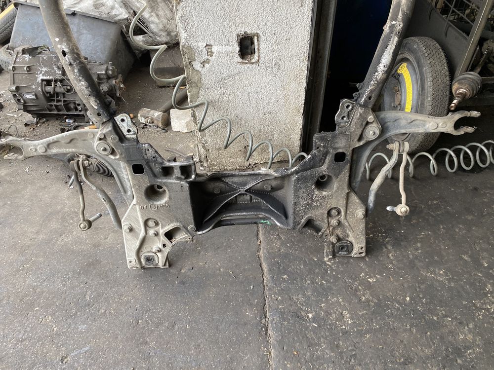 Wózek przód Peugeot 407 Trawers sanki