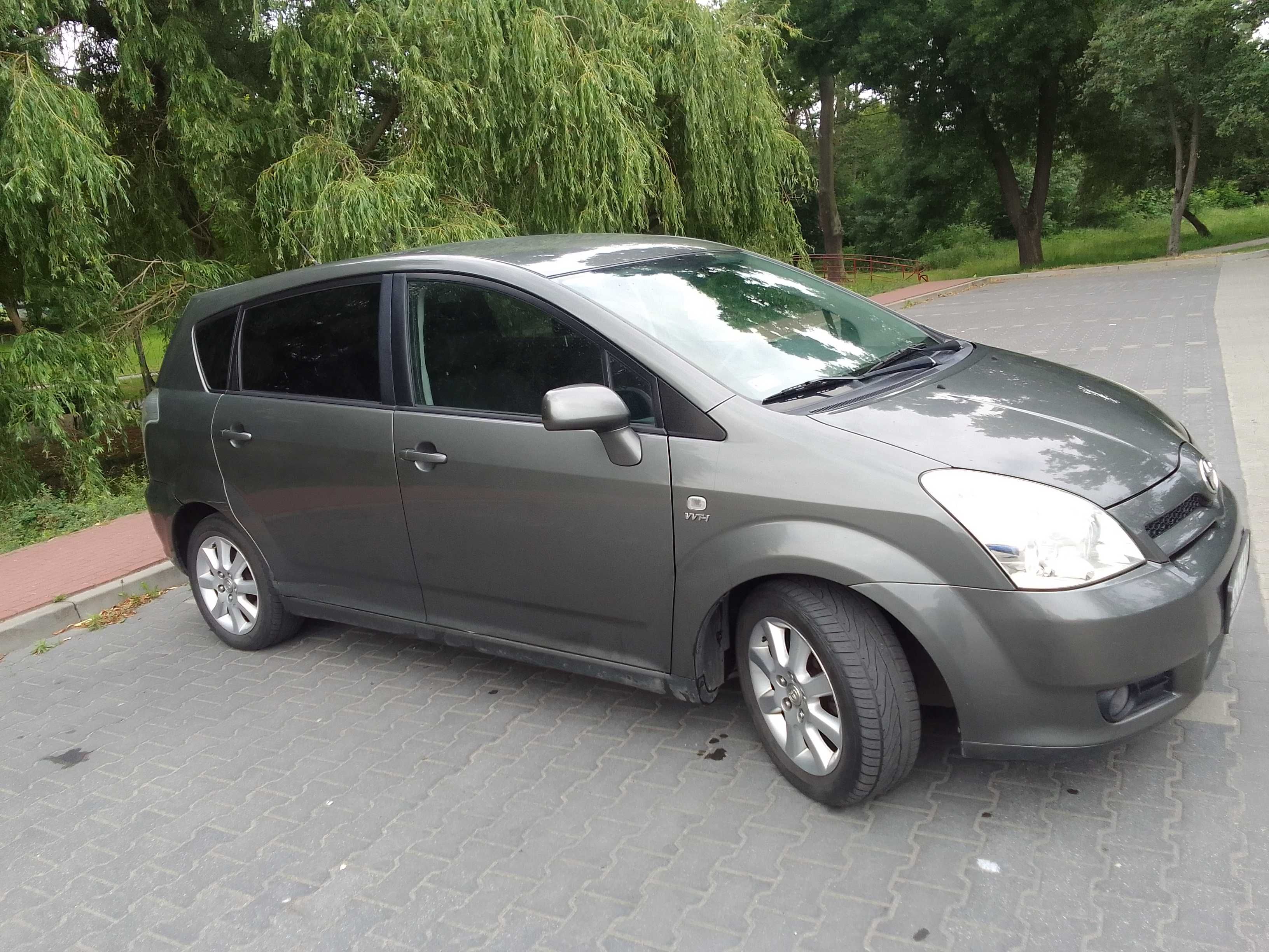 Toyota Corolla Verso 2005 Gaz Benzyna 1,8 Hak Klima Sportsvan 2kpl kół