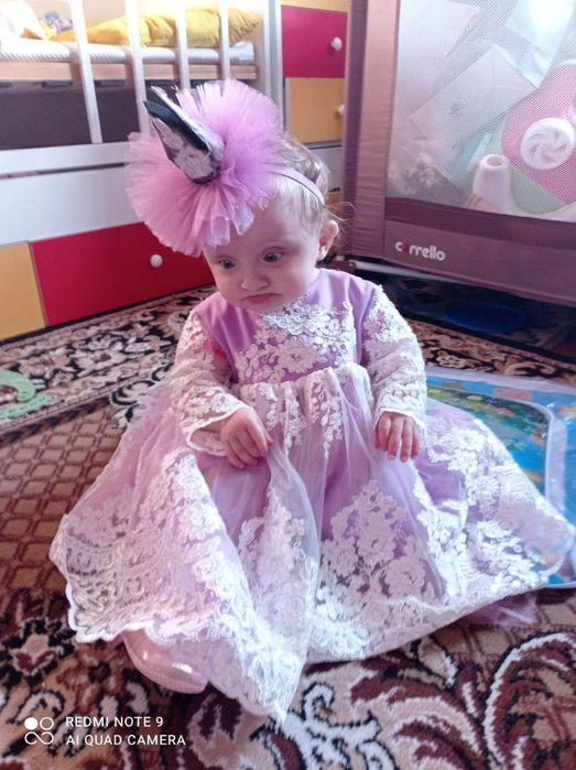 Продам фемели лук на годик