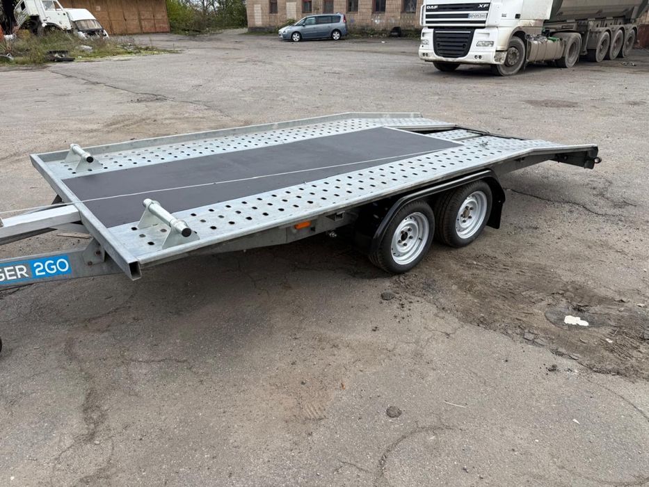 Оренда лавети / причепу для перевезення авто