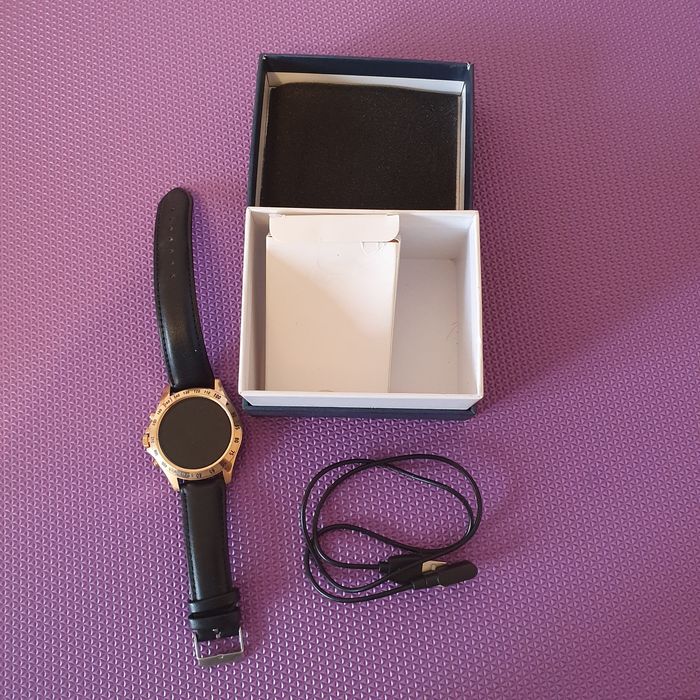 Smartwatch sportowo-elegandzki