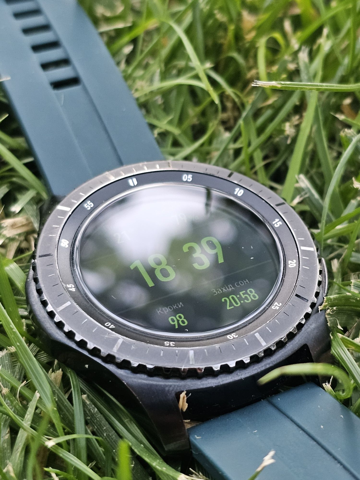 Годинник смарт Samsung Gear S3 Frontier