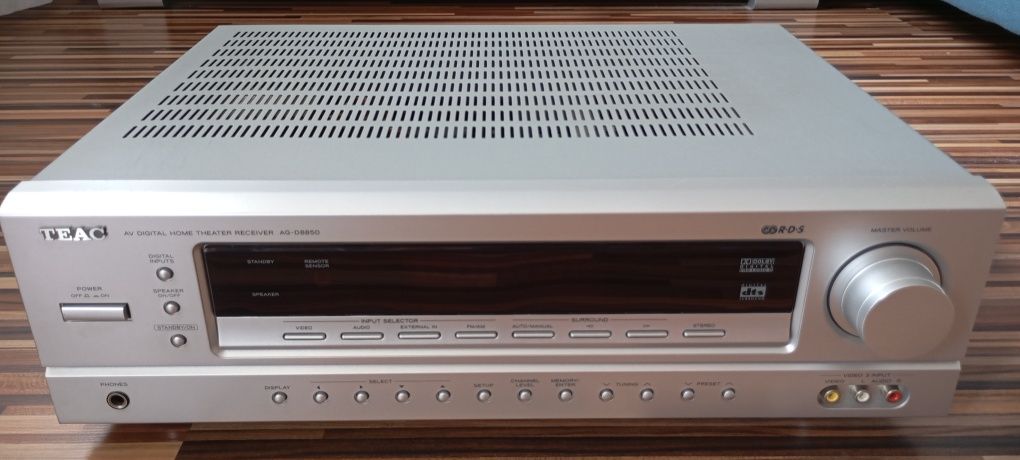 Kino domowe AG-D8850