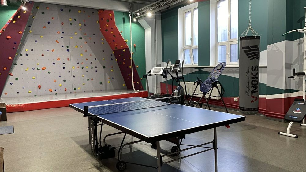 Офіси з автоном. електропостачанням і бомбосховищем