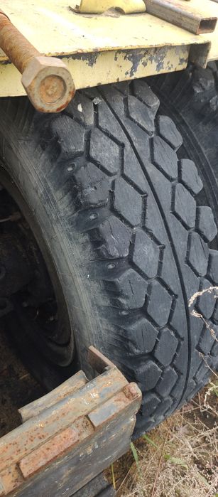 Львівський погрузчик , навантажувач,