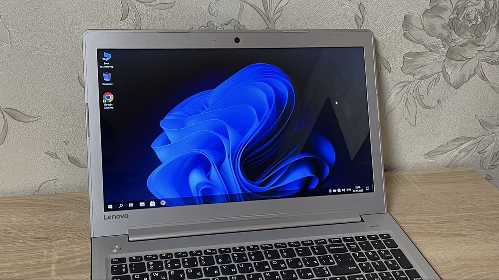 Ноутбук Lenovo IdeaPad 310-15IAP / 4 ядра / 4 год. акб / Ідеал