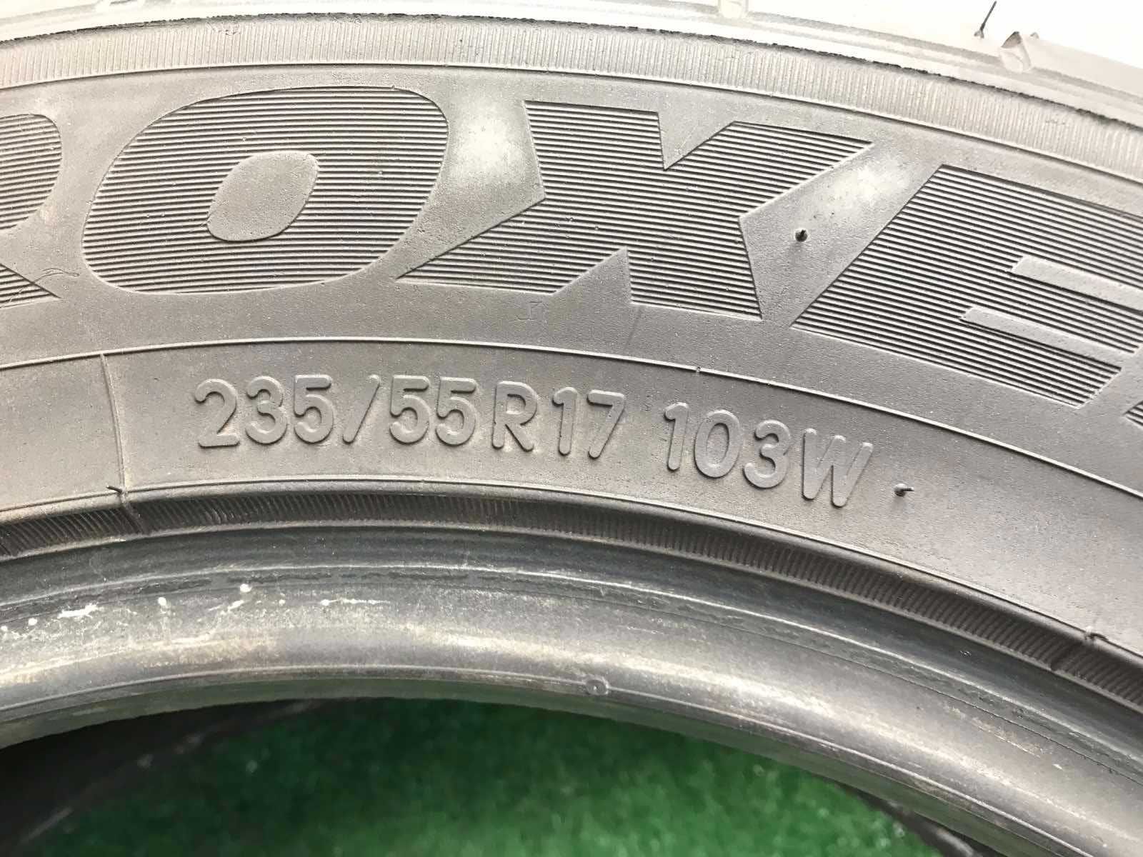 Шини Toyo 235/55r17 Пара літо б/у склад Оригінал