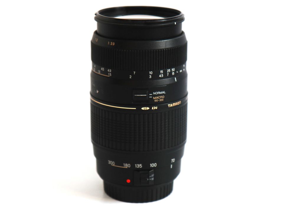 Lente Tamron AF 70-300mm LD Di TELE-MACRO SEM FOCO