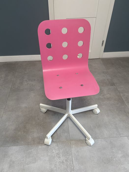 Krzesła dzieciece Ikea , krzesła obrotowe do biurka