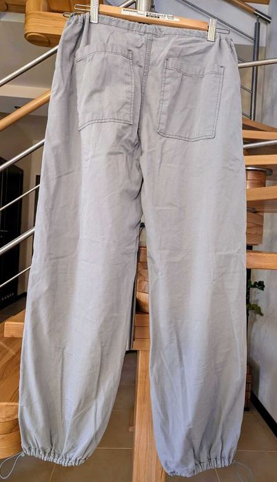 spodnie parachute popielate szare Stradivarius rozmiar S 36