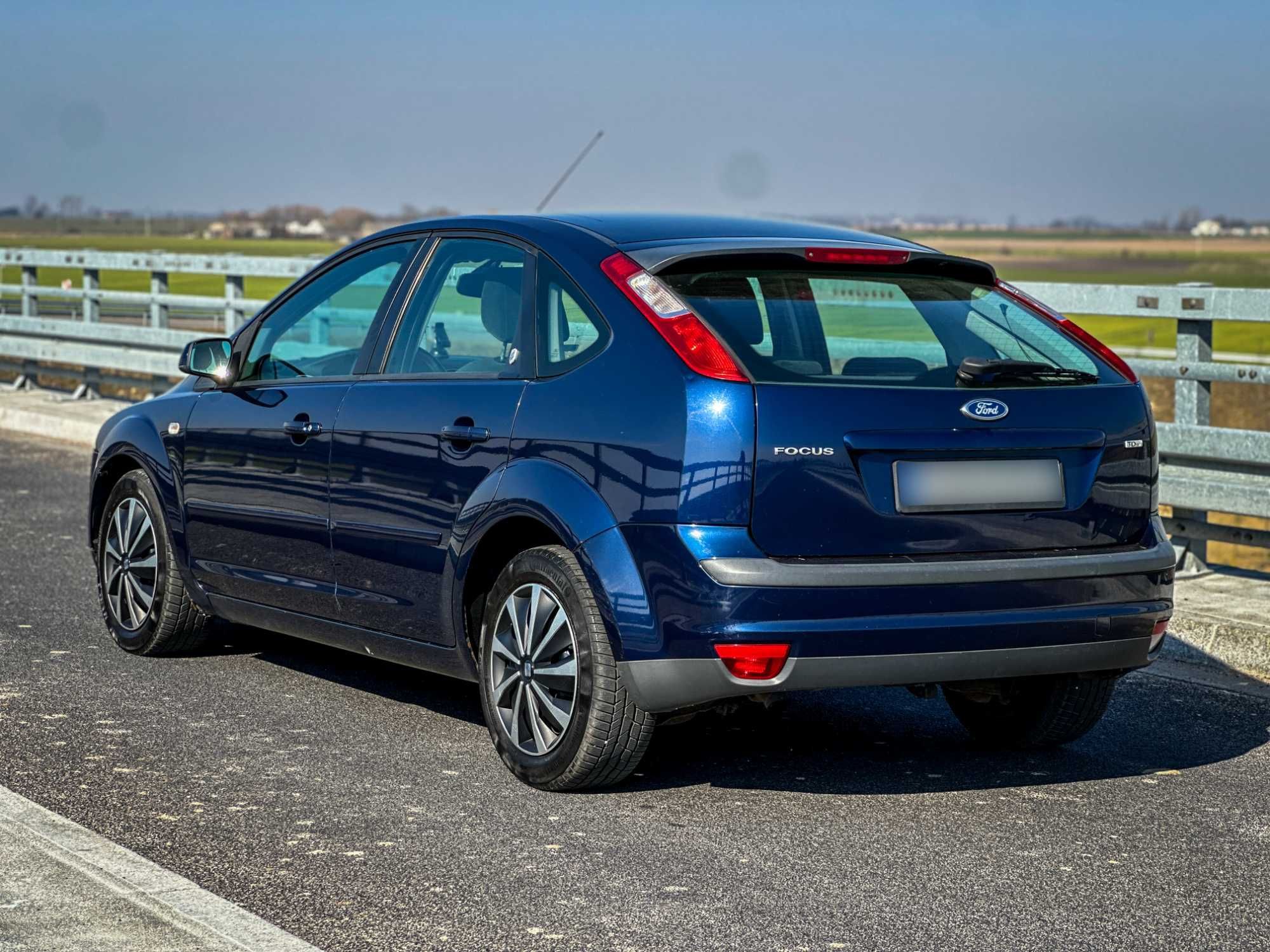 Ford Focus WYPOŻYCZALNIA, WYNAJEM samochodu osobowego i busów