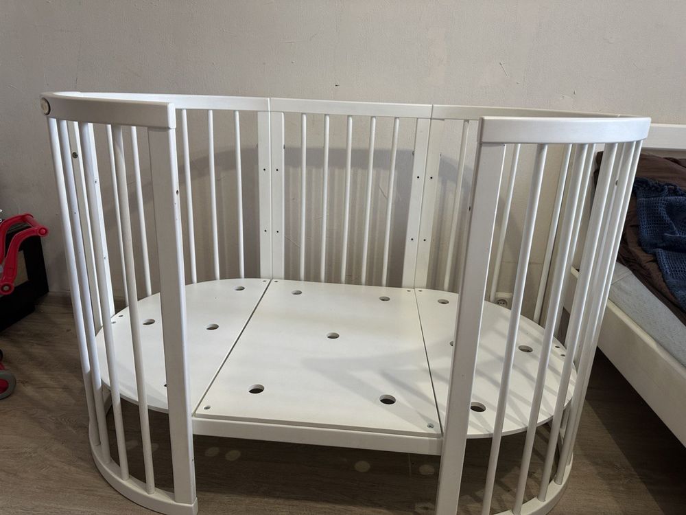 Дитяче ліжко фірми Ingvart Модель Smart Bed Round