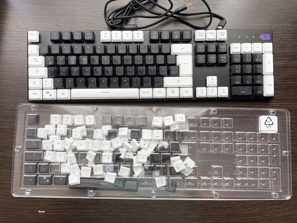 Механічна клавіатура RGB Low Profile — НОВА