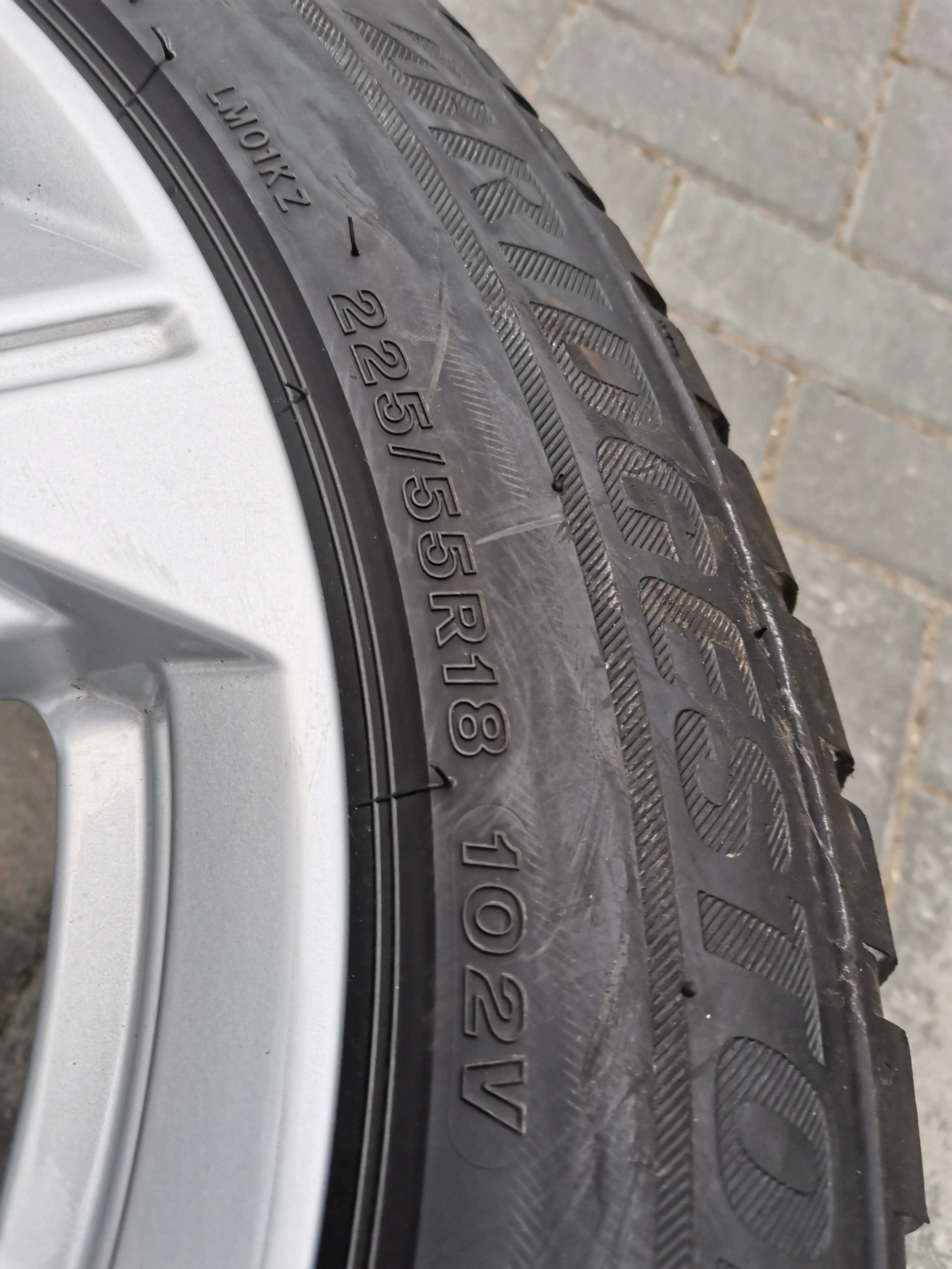 4 Opony zimowe Bridgestone Blizzak LM001 225/55 R18 102 V