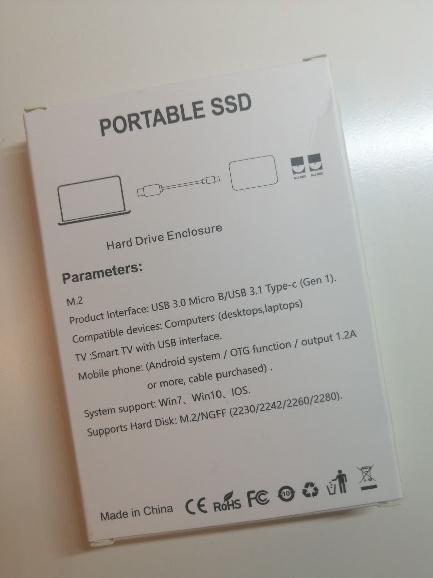 SSD накопичувач 16TB