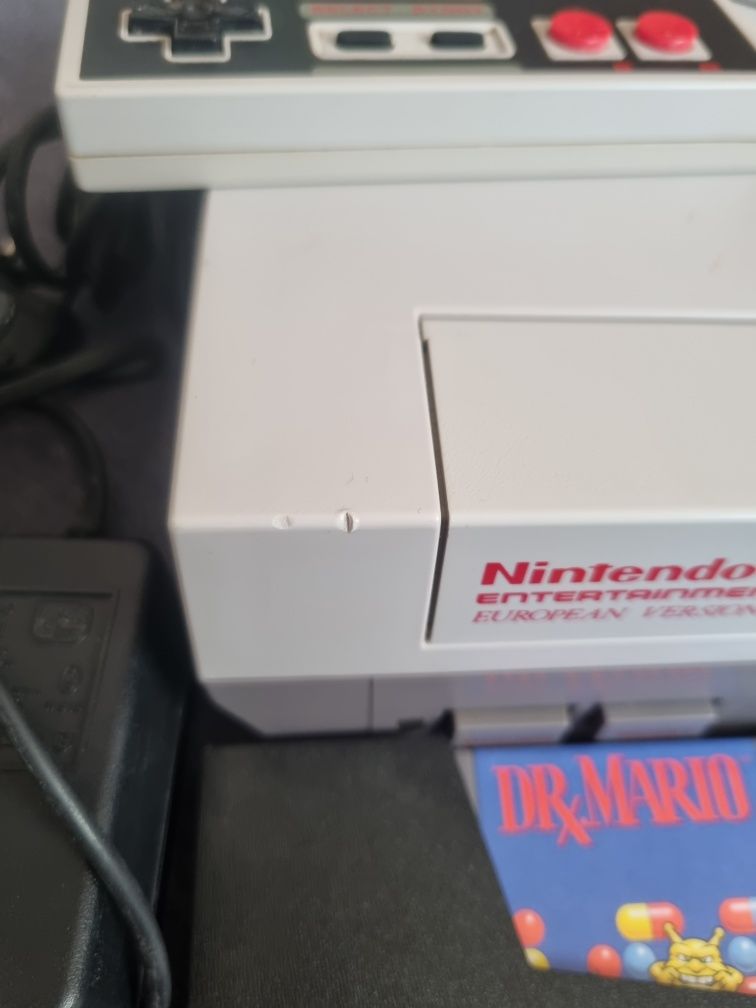 Nintendo Entertainment System (NES)