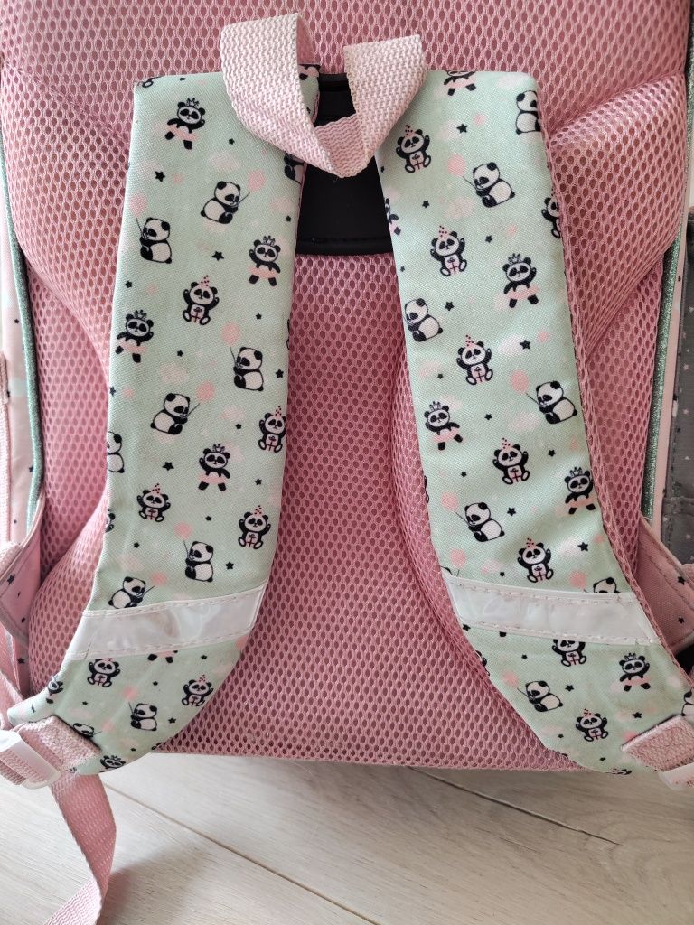 Oddam za darmo tornister dla dziewczynki panda
