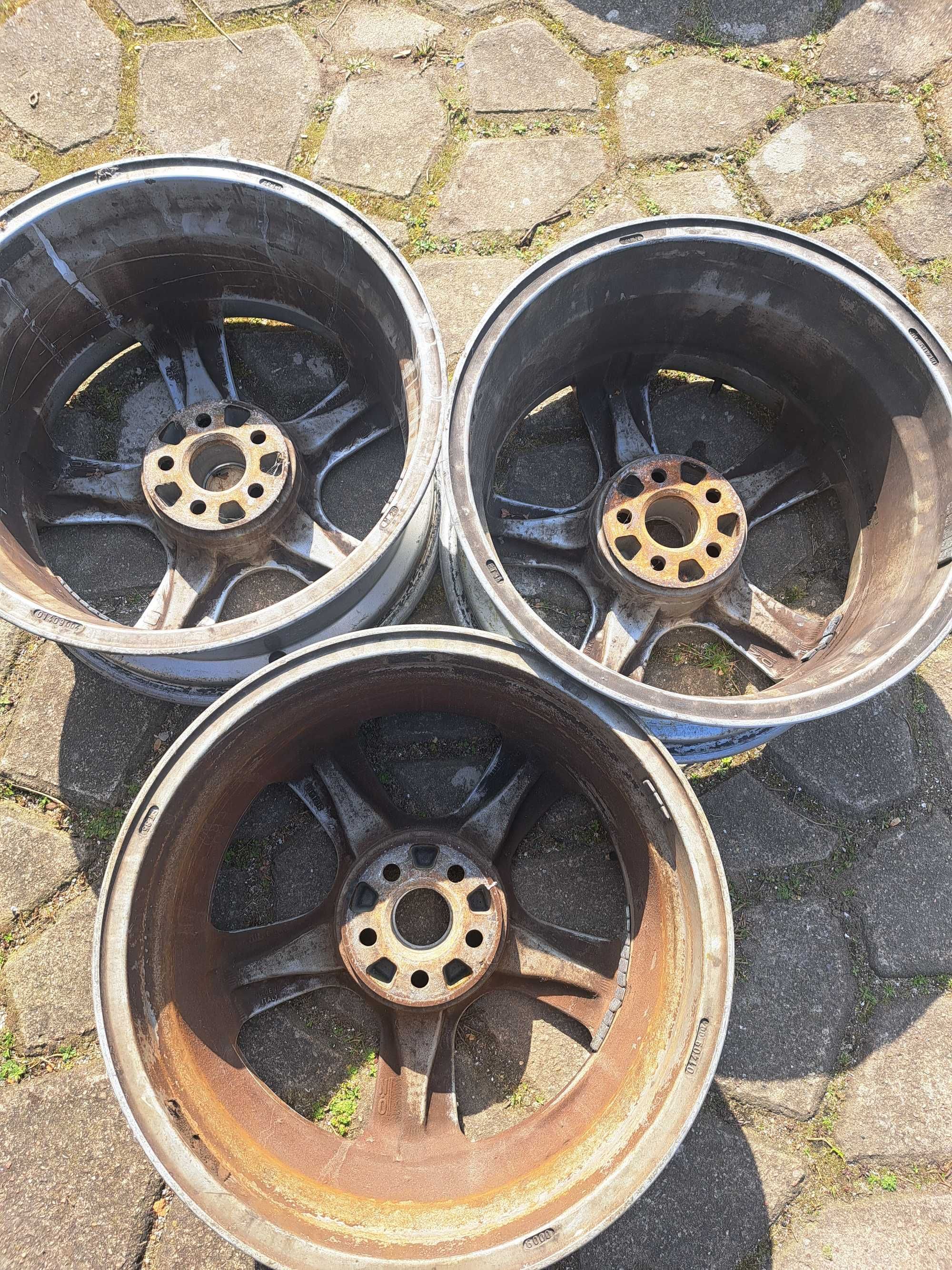 Felgi OZ Polaris 17 5x100 8J ET35