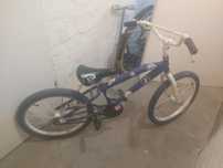Rower BMX niebieski