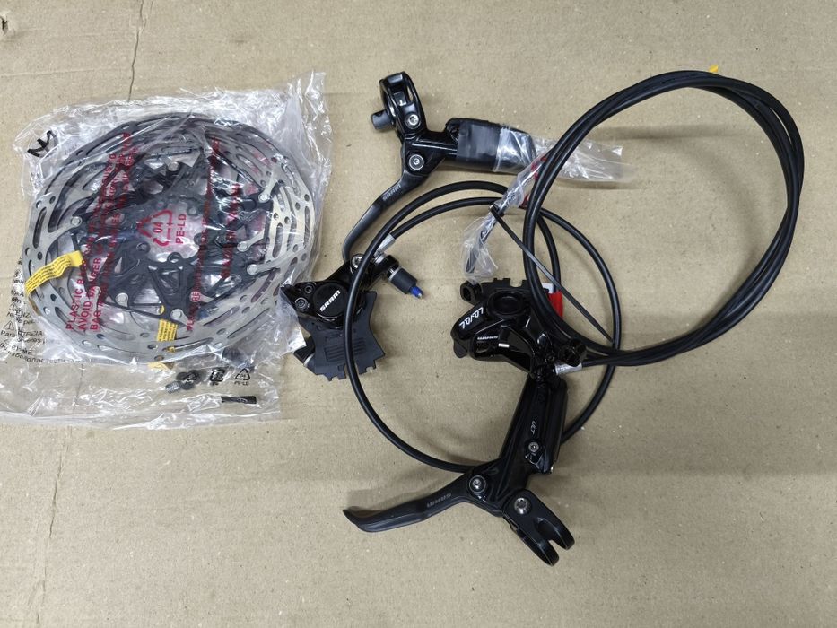 Hamulce Sram Level Ultimate z tarczami