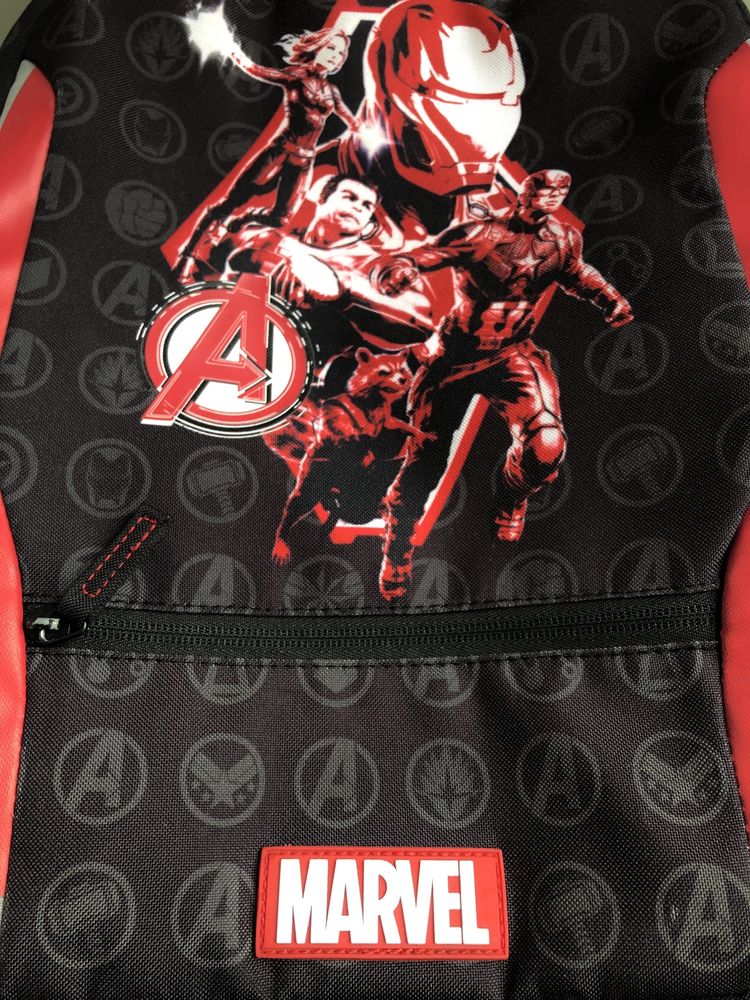 Шикарный портфель, рюкзак Disney MARVEL Avengers Мстители оригинал