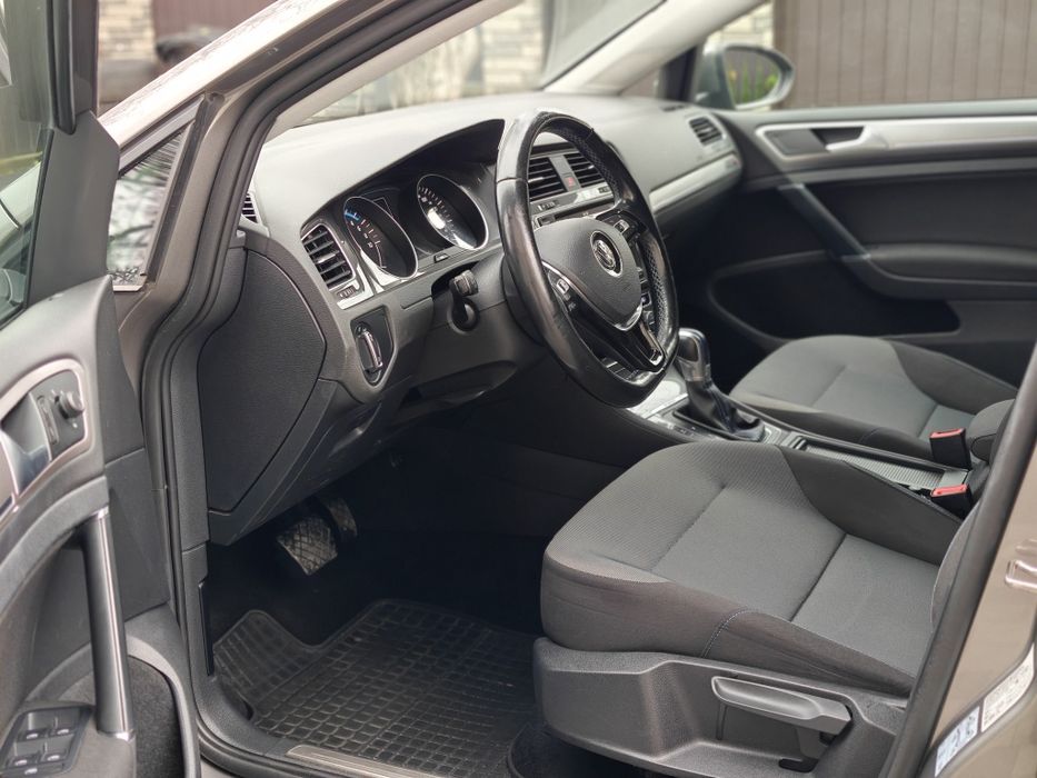 Volkswagen e-golf 24kw