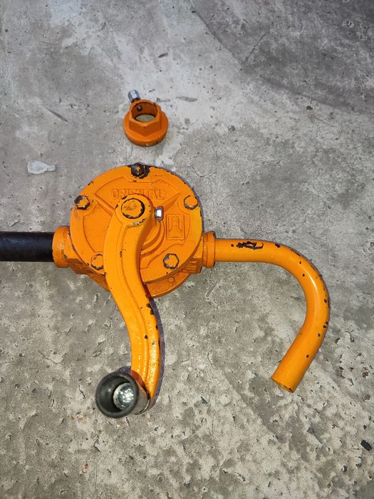 Насос ручний роторний для перекачування палива / Виробник Японія