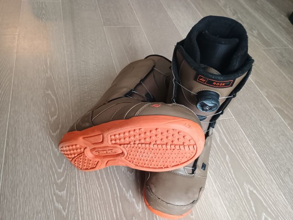 Buty snowboardowe ROOK 42 wkładka 27 BOA