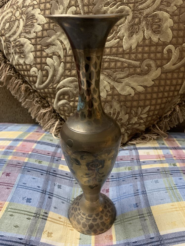 Jarra em latão….