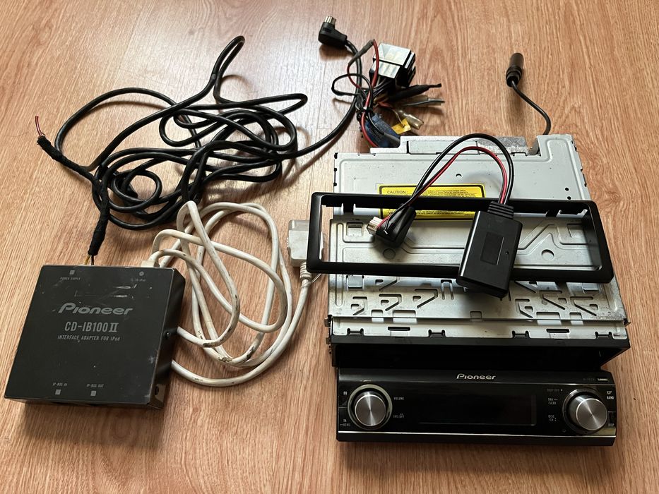 Pioneer Deh P88RS2 процесорна магнітола hi end + ipod адаптер+ блютуз