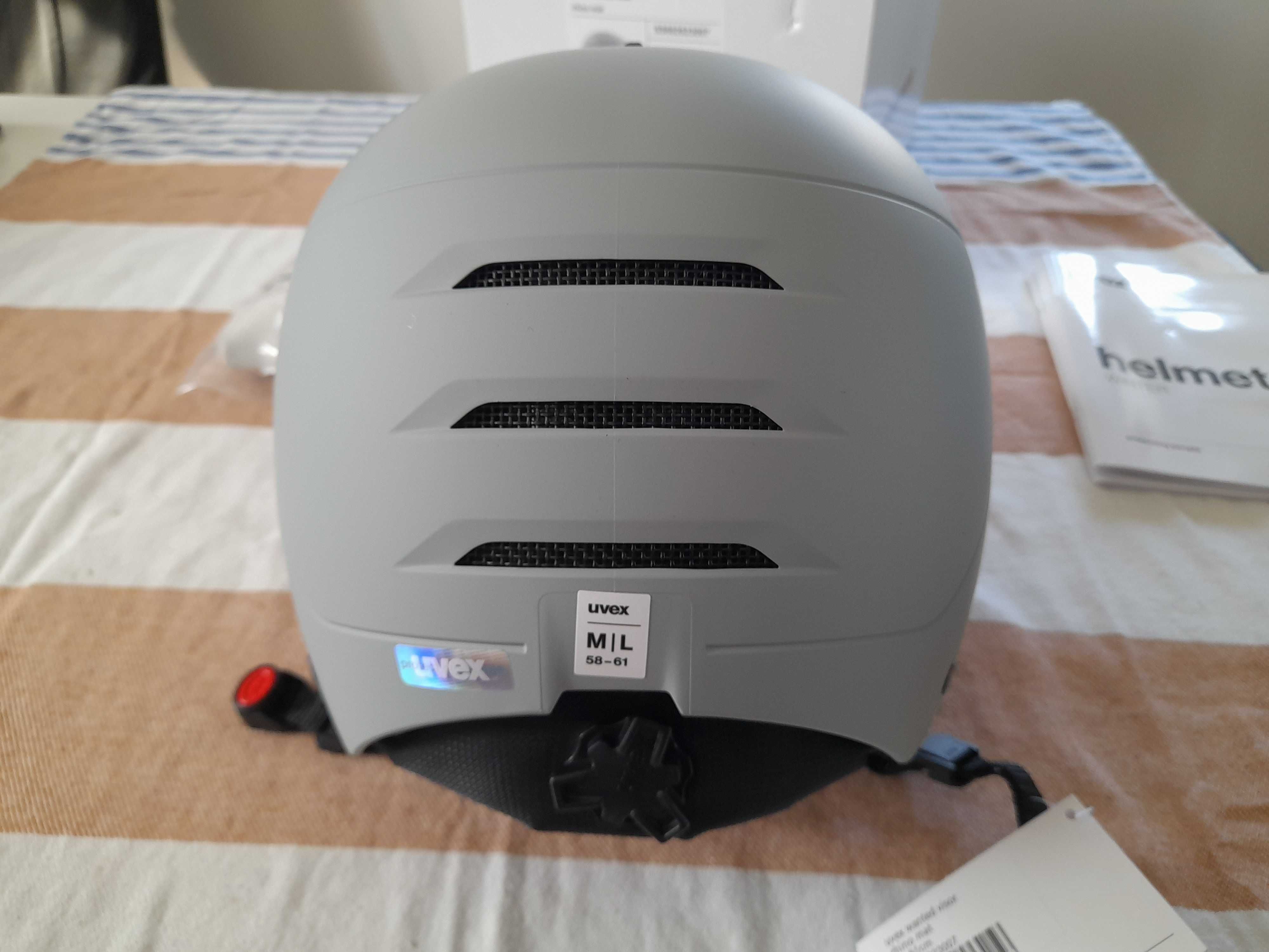 Kask narciarski Uvex Wanted Visor Rhino Mat L 58-61 cm