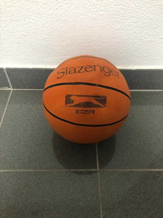 Bola de Basquetebol SLAZENGER – Tamanho Oficial – Indoor/Outdoor!