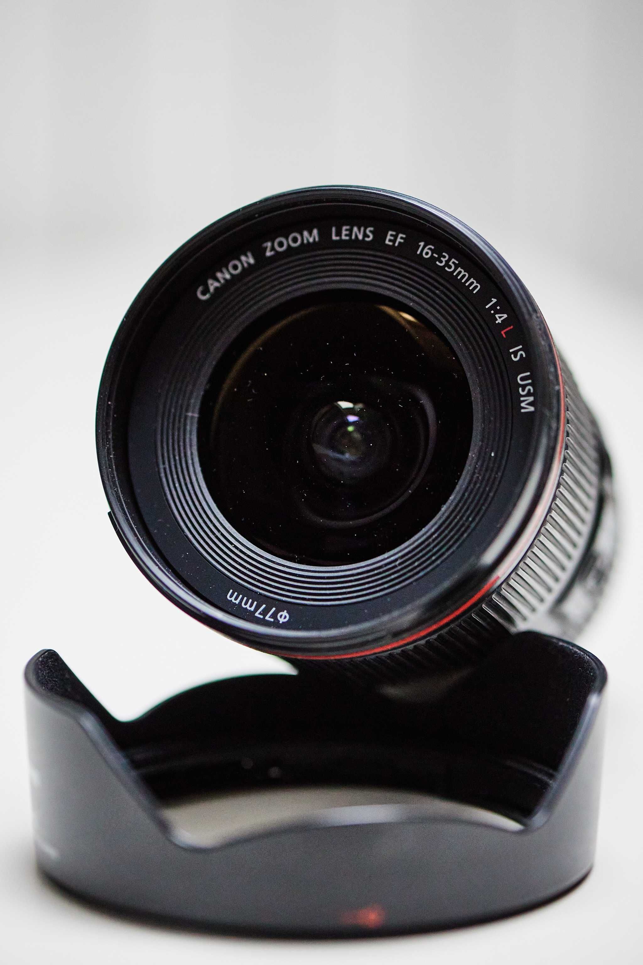 Obiektyw Canon EF 16-35mm f4 IS w bardzo dobrym stanie!