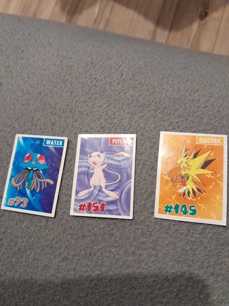 Naklejki pokemon chipita