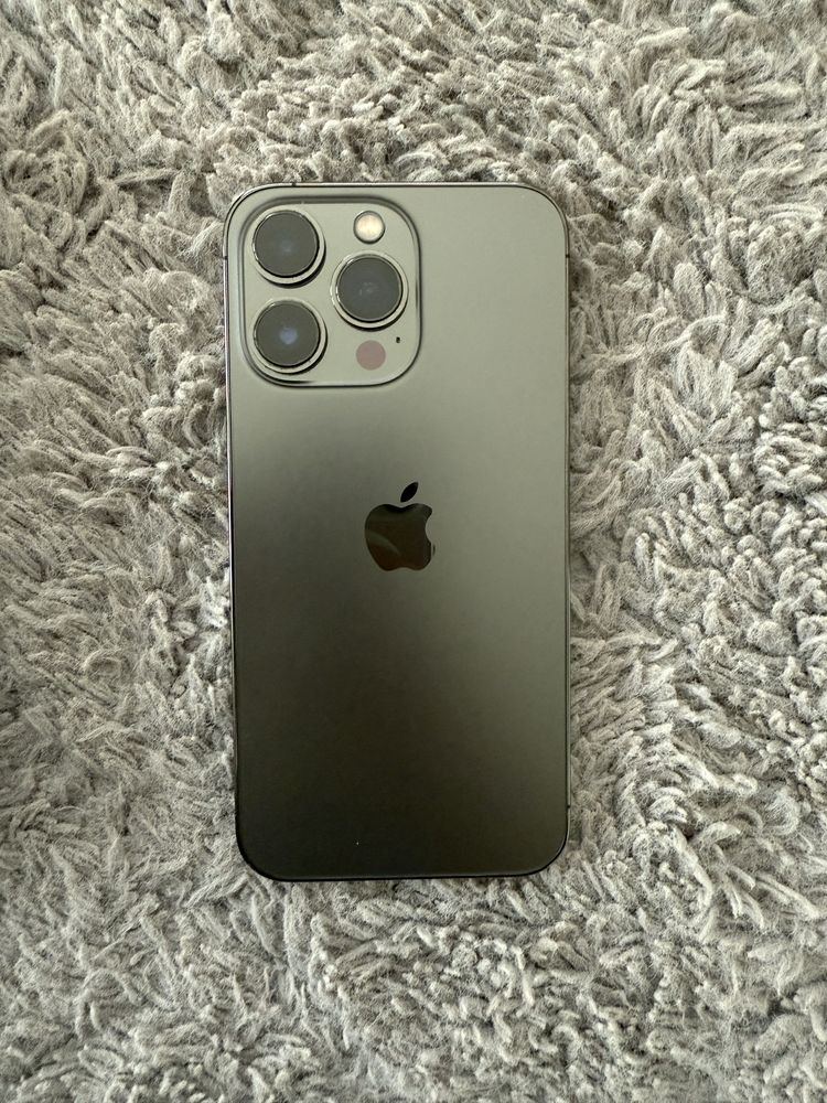 IPhone 13 Pro Graphite stan idealny
