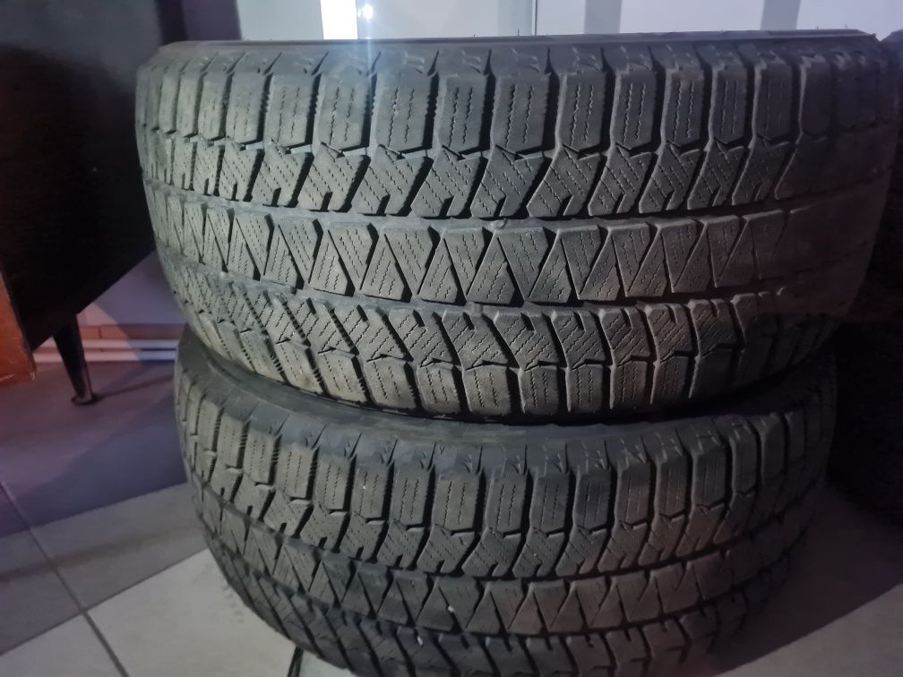 225 50 18 зима. BRIDGESTONE