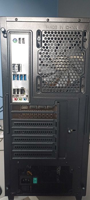 NOWY Komputer Ryzen 5 3600 ,RTX 5060 8gb ,16gb DDR4,Dysk M2 500 WIN11