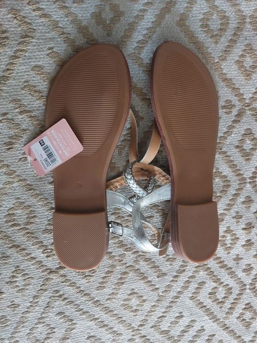 Sandalias Guimarães novas