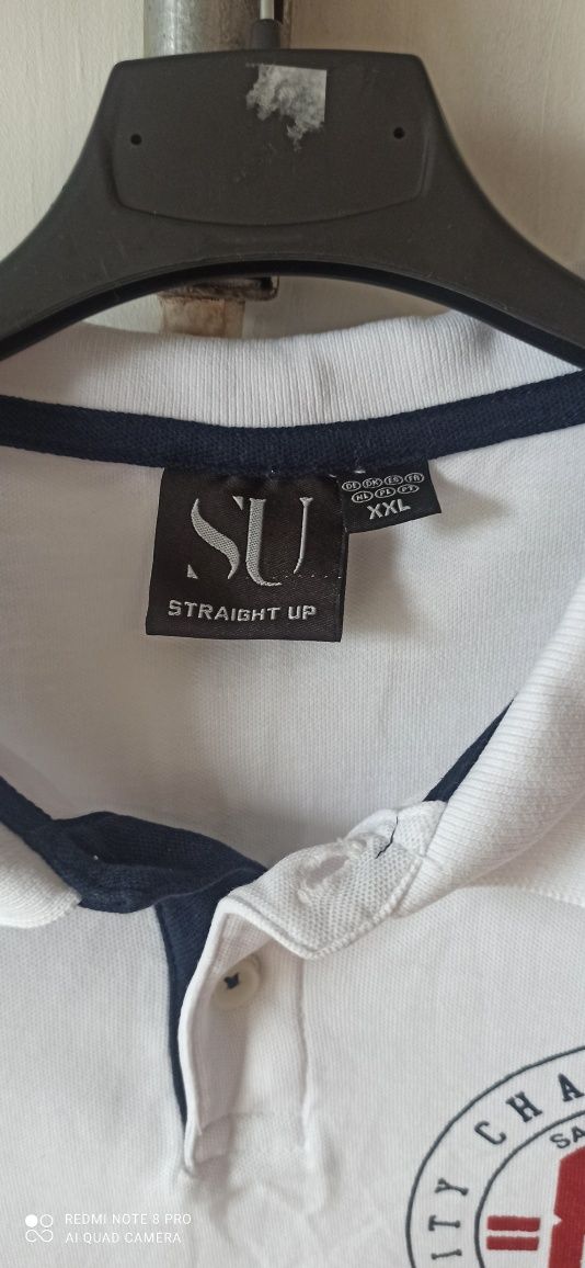 Koszulka polo firmy SU